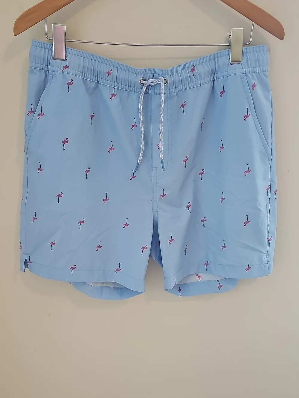 Light Blue Flamingo Print Men’s Shorts Coconut Connection Size XL